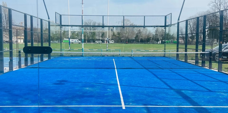 Padel Club Victor Hanescu